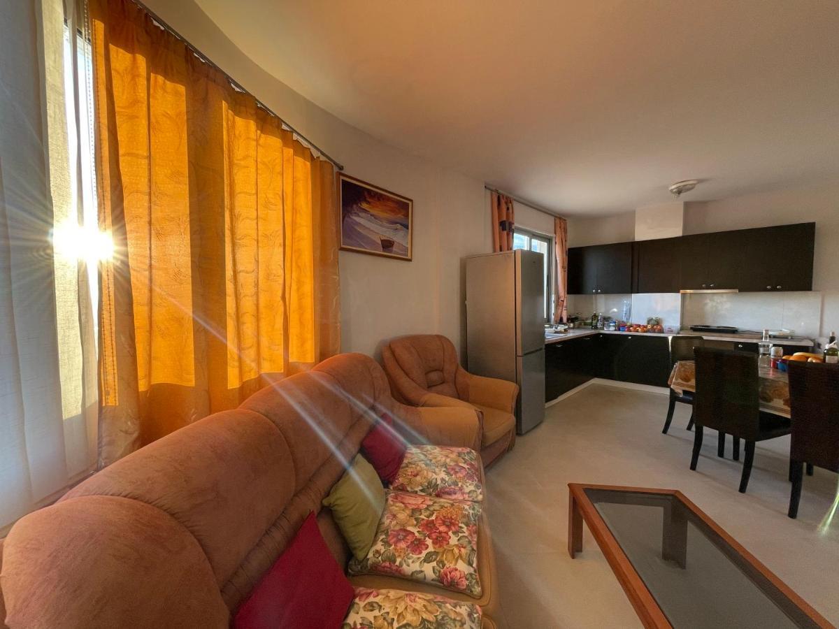 B&B - Private Rooms Tirana Exterior photo